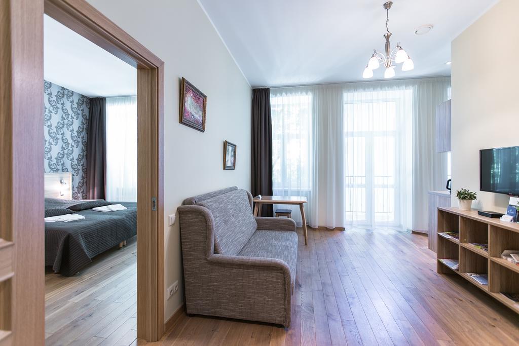 Riga Lux Apartments - Ernesta, Free Parking Room photo